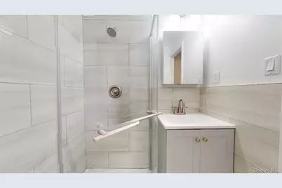 67-39 Clyde Street #A, Forest Hills, NY 11375 - Photo 23
