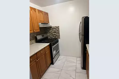 33 Harper Court #1, Bronx, NY 10466 - Photo 3
