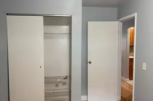 33 Harper Ct, Bronx, NY 10466 - Photo 5