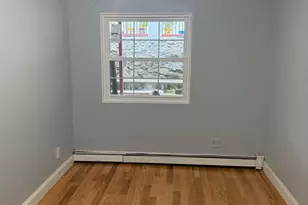 33 Harper Ct, Bronx, NY 10466 - Photo 7