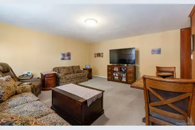 34-10 94th Street #3D, Jackson Heights, NY 11372 - Photo 5