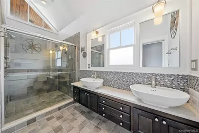 2544 Riverside Avenue, Seaford, NY 11783 - Photo 35