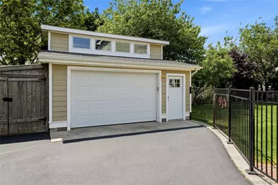 2544 Riverside Avenue, Seaford, NY 11783 - Photo 47