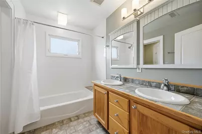 2544 Riverside Avenue, Seaford, NY 11783 - Photo 31