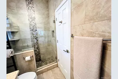 16 Chase Commons #16, Yaphank, NY 11980 - Photo 25