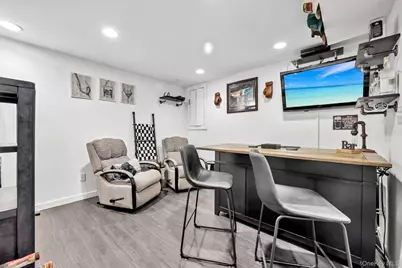 16 Chase Commons #16, Yaphank, NY 11980 - Photo 33