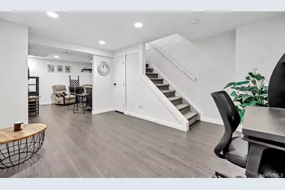 16 Chase Commons #16, Yaphank, NY 11980 - Photo 31