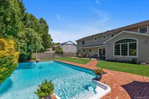 13 Darby Pl, Glen Head, NY 11545 - Photo 27