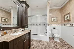 48 Tammys Ln, Syosset, NY 11791 - Photo 19