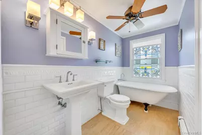 66 Vincent Road, Hicksville, NY 11801 - Photo 23