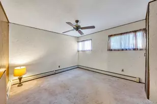 53 Bridle Ln, Hicksville, NY 11801 - Photo 11