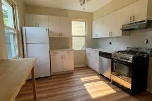 14 Flower St, New Rochelle, NY 10801 - Photo 3