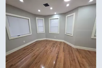 8523 106th Street, Richmond Hill, NY 11418 - Photo 13