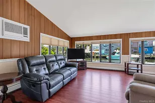 398 Clocks Blvd, Massapequa, NY 11758 - Photo 23