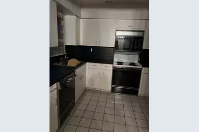 [Address not provided], Farmingdale, NY 11735 - Photo 3