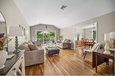 3282 Quinlan Street, Yorktown Heights, NY 10598 - Photo 9