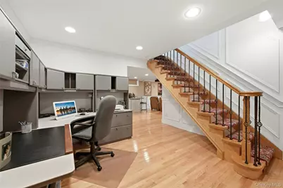 6 Thunder Road, Miller Place, NY 11764 - Photo 33