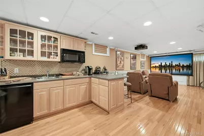 6 Thunder Road, Miller Place, NY 11764 - Photo 35