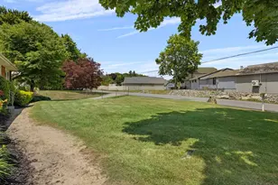 105 S Chapel Hill Rd, Highland, NY 12528 - Photo 33