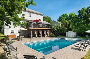 31 Briarwood Dr, Wappingers Falls, NY 12590 - Photo 7