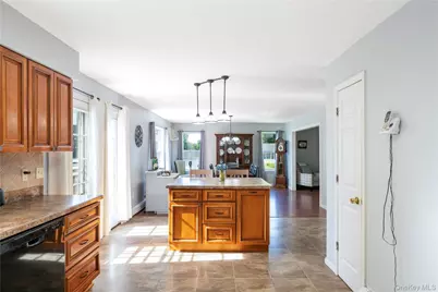 31 Briarwood Drive, Wappingers Falls, NY 12590 - Photo 17