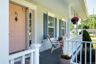 31 Briarwood Dr, Wappingers Falls, NY 12590 - Photo 3