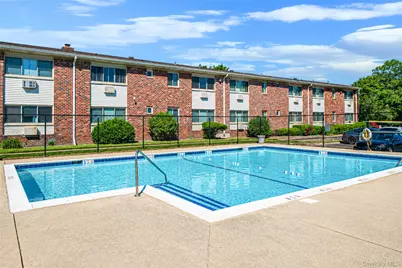 2453 Union Blvd #24a, Islip, NY 11750 - Photo 17