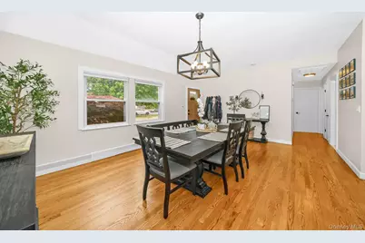 2 Michael Avenue, Bellport, NY 11713 - Photo 3