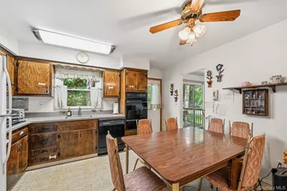 42 Sandy Brook Drive, Spring Valley, NY 10977 - Photo 13