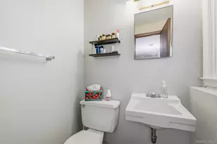 42 Sandy Brook Dr, Spring Valley, NY 10977 - Photo 29
