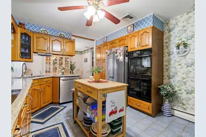 105 S Chapel Hill Road, Highland, NY 12528 - Photo 7