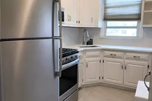 17 Winchester Ave, Yonkers, NY 10710 - Photo 3