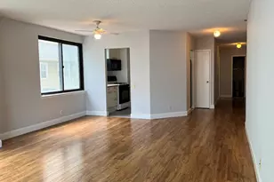 10 Cottage Pl, White Plains, NY 10601 - Photo 5