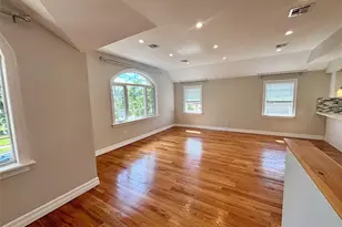 249-11 147th Rd, Rosedale, NY 11422 - Photo 5