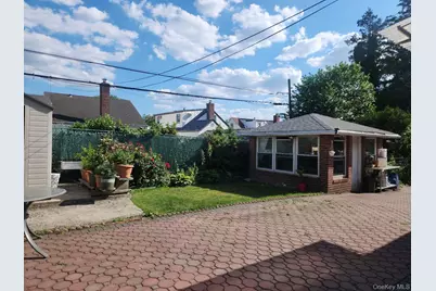199-36 24th Avenue, Whitestone, NY 11357 - Photo 3