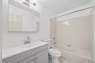 123 Heron Ln, Bronx, NY 10473 - Photo 21