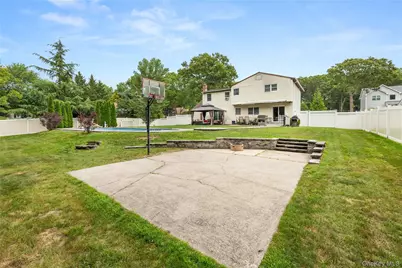24 Walnut Street, Coram, NY 11727 - Photo 23
