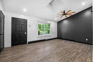 3755 Grand Ave, Mattituck, NY 11952 - Photo 3