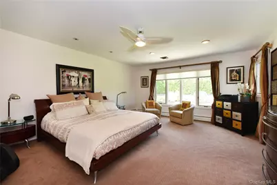 3 Joy Drive, Manhasset Hills, NY 11040 - Photo 29