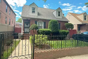 160-29 76th Ave, Fresh Meadows, NY 11366 - Photo 1