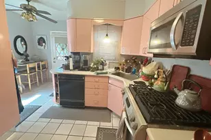 160-29 76th Ave, Fresh Meadows, NY 11366 - Photo 5