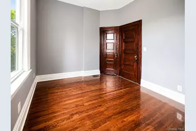 205 E Prospect Avenue, Mount Vernon, NY 10550 - Photo 19