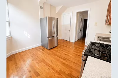 205 E Prospect Avenue, Mount Vernon, NY 10550 - Photo 11