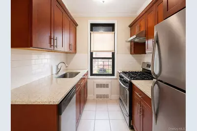 150-29 72nd Road #3A, Flushing, NY 11367 - Photo 1