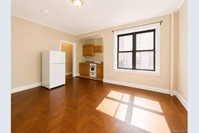 700 Oakland Place #5B, Bronx, NY 10457 - Photo 5