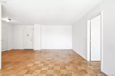 70-25 Yellowstone Boulevard #5A, Forest Hills, NY 11375 - Photo 13
