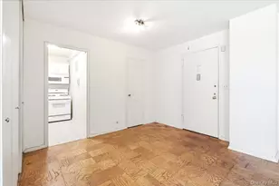 70-25 Yellowstone Blvd, Forest Hills, NY 11375 - Photo 5