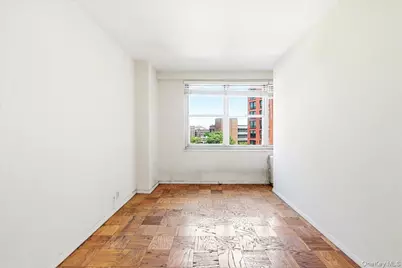 70-25 Yellowstone Boulevard #5A, Forest Hills, NY 11375 - Photo 17
