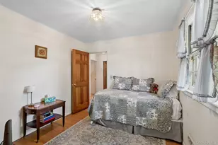 12 Regent Pl, Huntington, NY 11743 - Photo 17