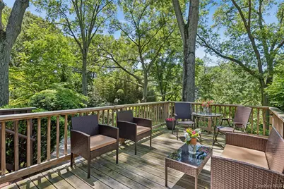 12 Regent Place, Huntington, NY 11743 - Photo 9